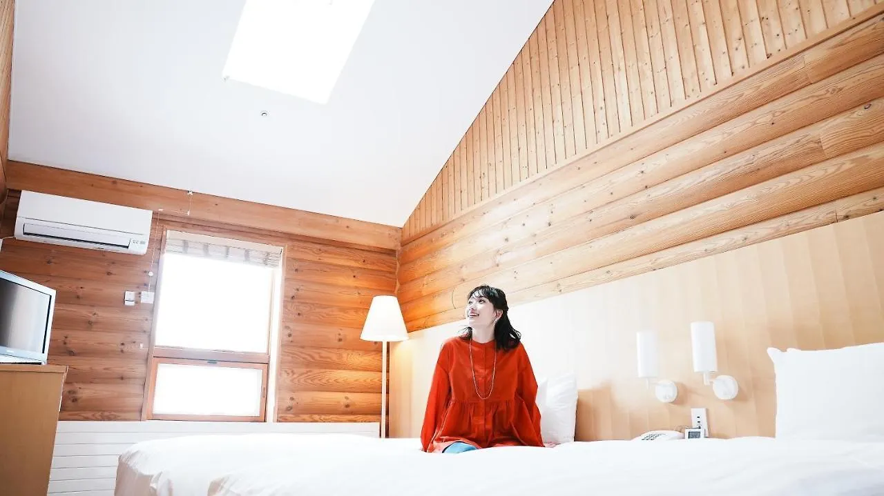 Log Hotel The Maple Lodge Iwamizawa